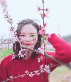 小桌子的第一张照片--湖南交友中心