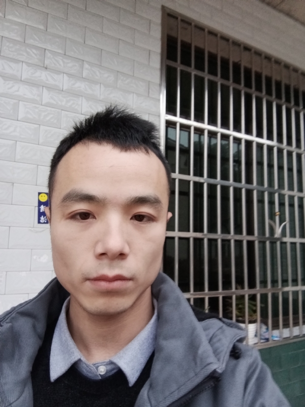笑得那么开心的第一张照片--湖南交友中心