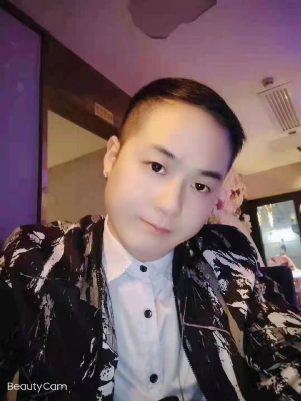 放弃一切，从头再来的第一张照片--湖南交友中心